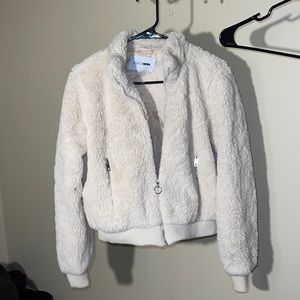 Fashion nova faux fur jacket size M